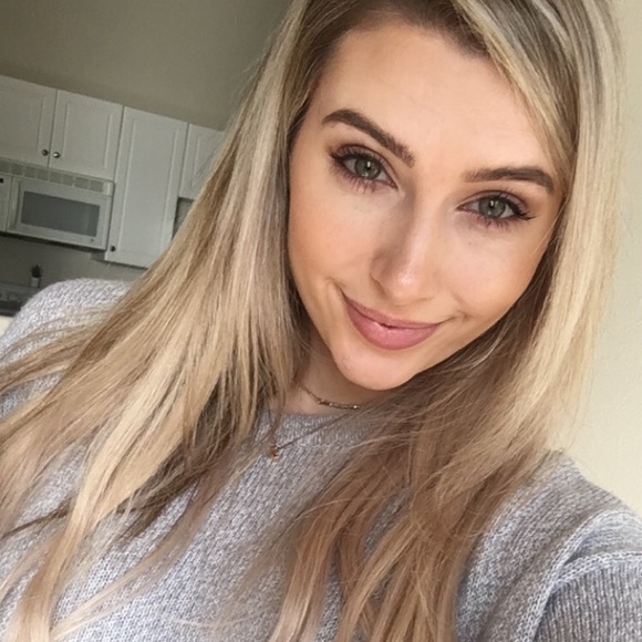 Meet your Posher, Nic - Picture 1 of 1